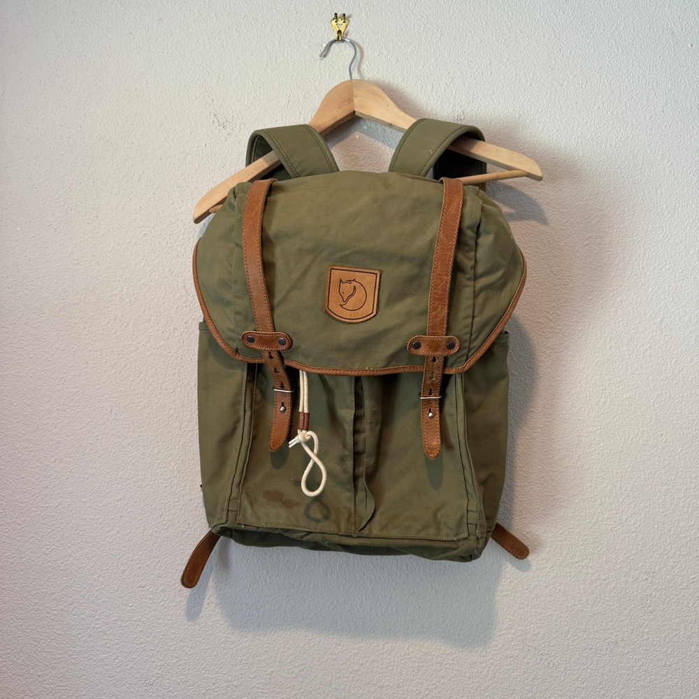 Fjallraven Rucksack No 21 Medium Dark Olive G-1000 Leather Trim Backpack 20L
